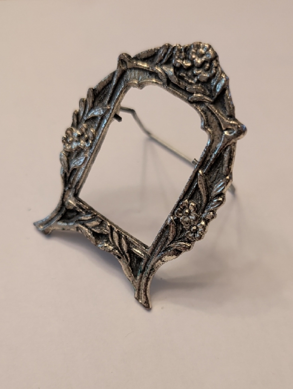 Vintage Silver Floral Mini Picture Frame - Picture 4 of 8